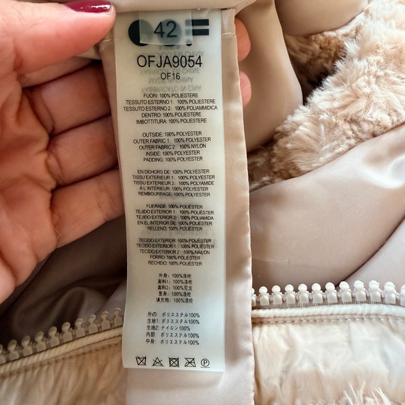 Oof Wear Two Tone Sherpa Jacket - Picture 10 of 10